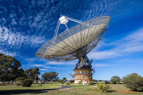 Radiotelescope dish