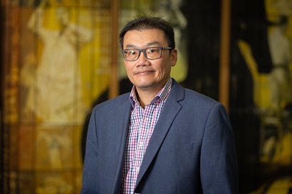 Dr Frank Wong.