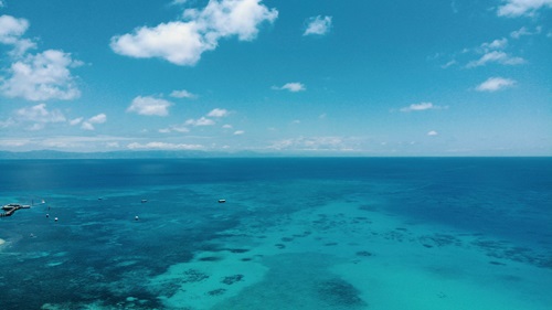 Oceans around Australia are continuing to warm.